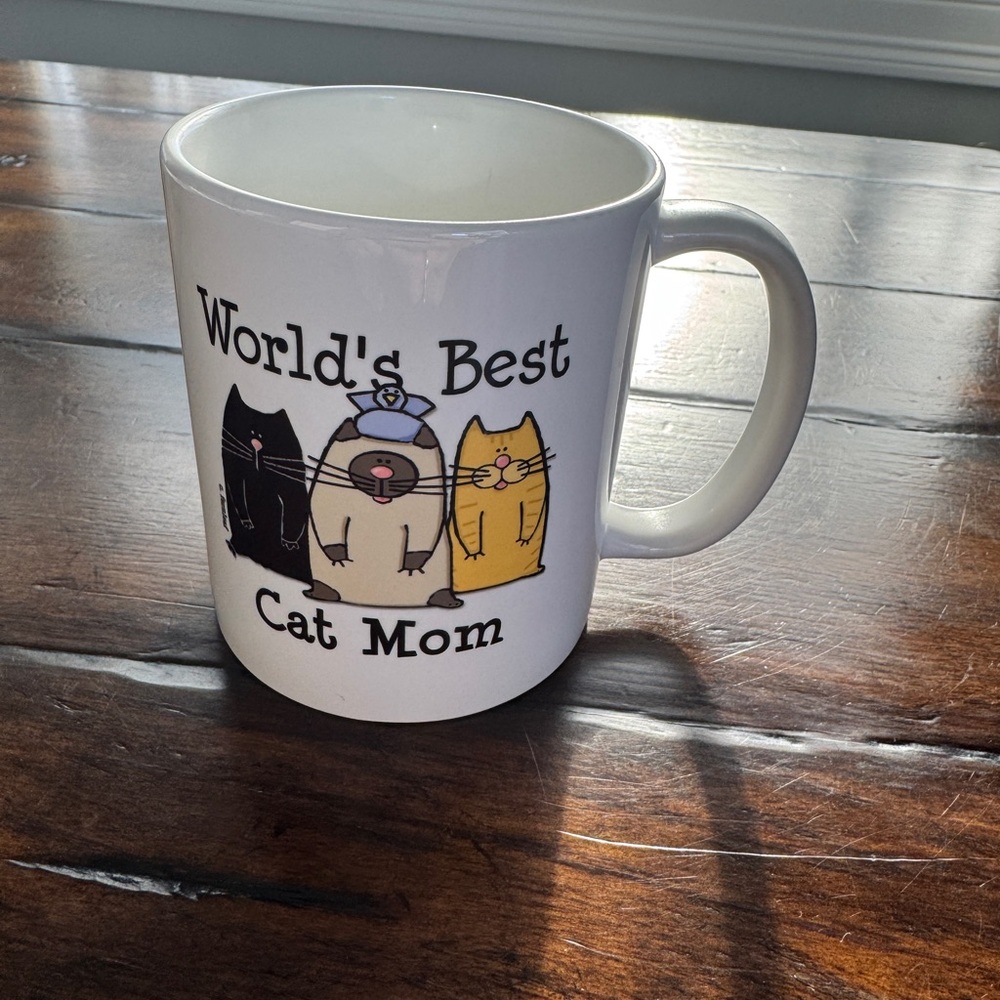 World's Best Cat Mom Mug - White